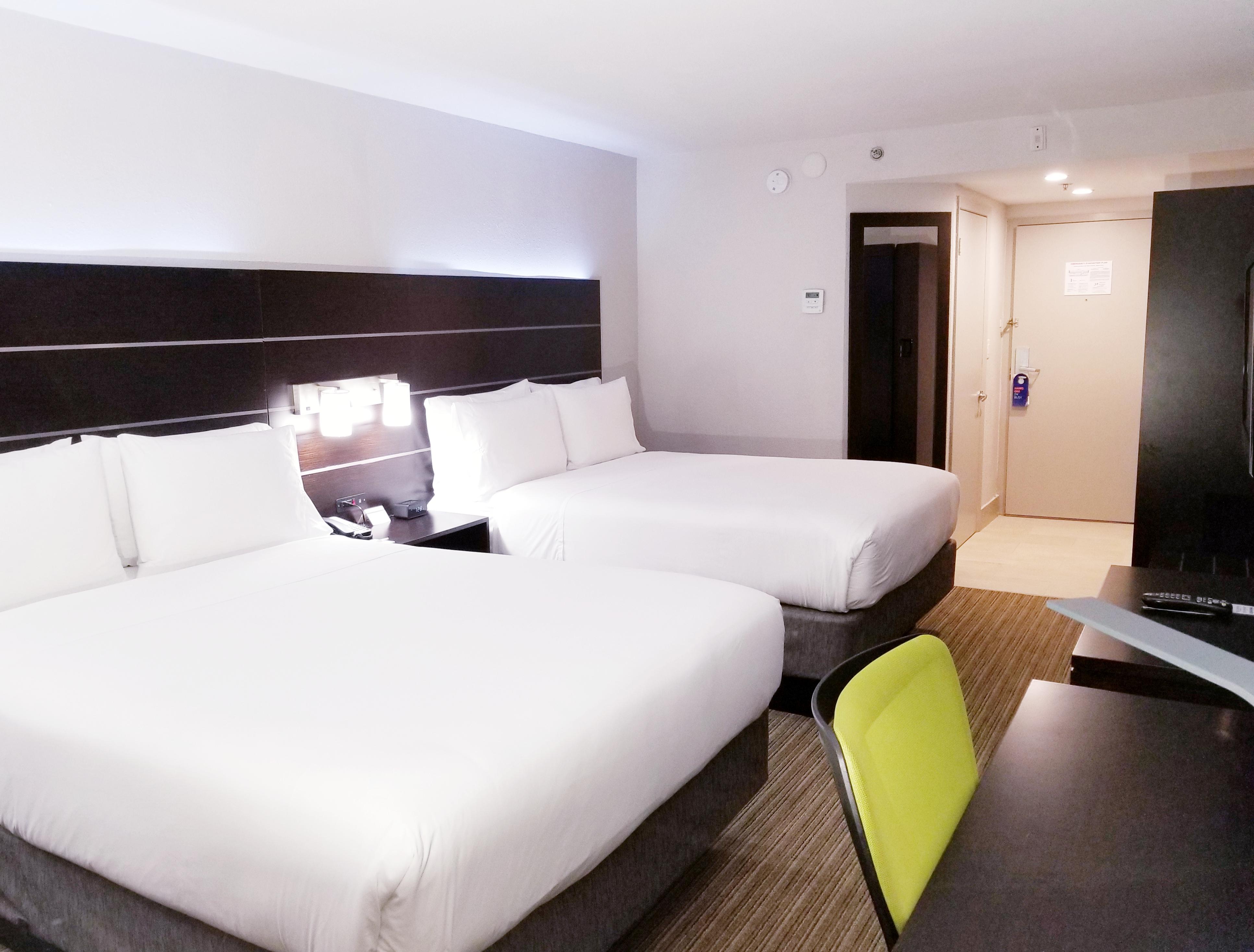 Holiday Inn Express Hotel & Suites Miami - Hialeah By Ihg Exterior foto
