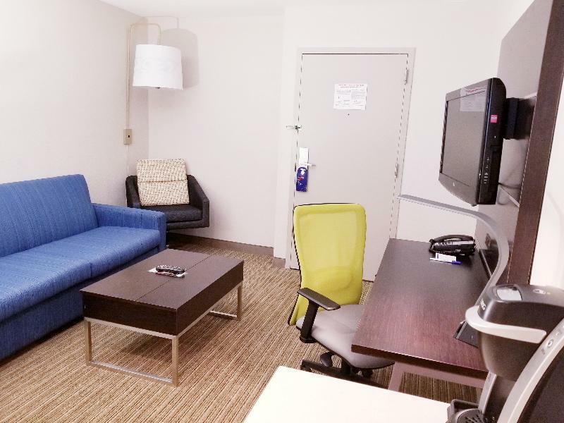 Holiday Inn Express Hotel & Suites Miami - Hialeah By Ihg Exterior foto